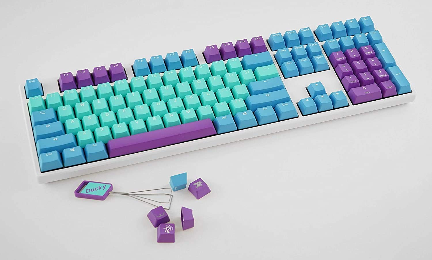 ducky frozen llama キーキャップ セット Tfue MK x Ducky 'Frozen Llama' Keycap Set 108 + 11 PBT